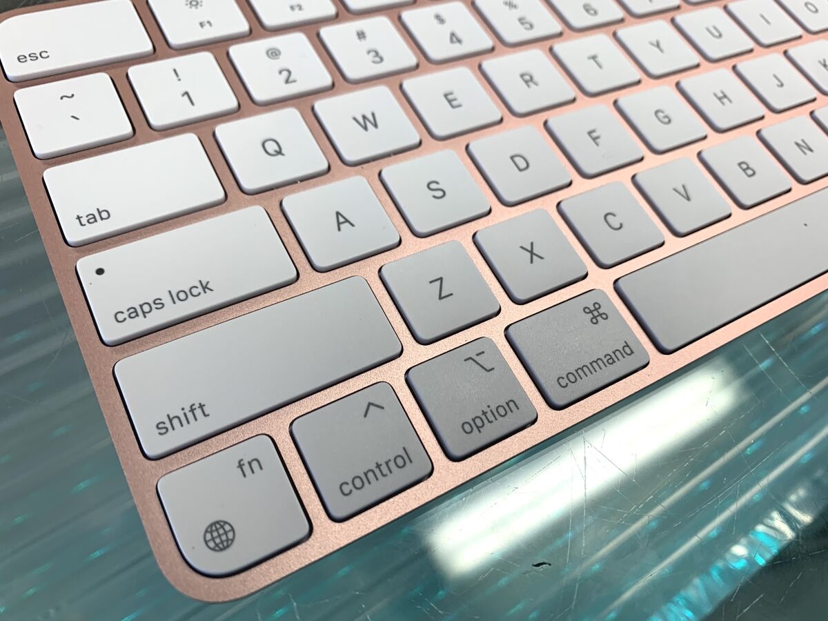 Genuine Apple MagicKeyboard with Touch ID for M1 Macs Pink Genuine Apple MagicKeyboard with Touch ID for M1 Macs Pink