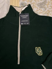 Oregon Ducks Men’s Medium Green Quarter Zip Sweater VESI Sportswear NWT