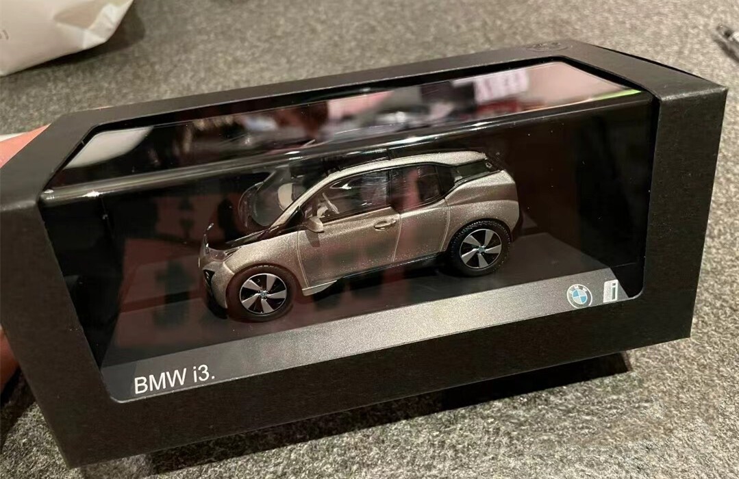 【新品、正規品】BMW I3 ミニカー　ディーラー 特注 1/43 1/43 BMW I3 car model silver color | eBay
