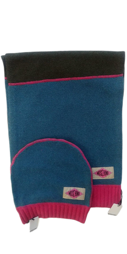 moschino hat and scarf set