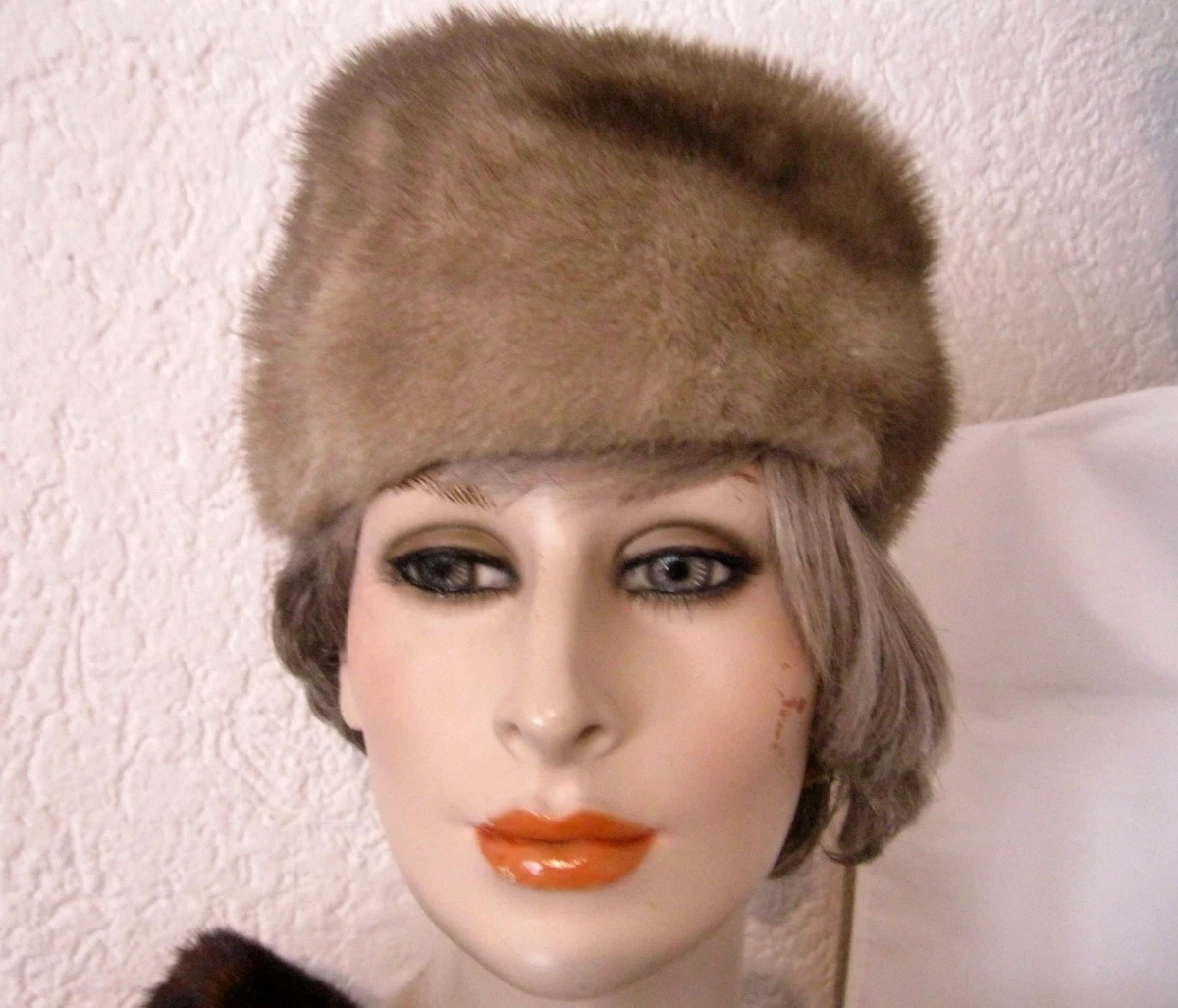 Alter Pelzhut Pelzkappe Vintage Hut Echtpelz Pelzmütze + Pelzkragen graubraun