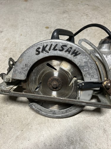 Vintage Skilsaw Model 77 Worm Drive 7 1/4 " Circular Saw All Metal Construction - Picture 6 of 6