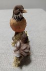 Adorable Vtg Robin & Baby Lefton Figurine Porcelain Hand Painted Bird Figure  — photo 2
