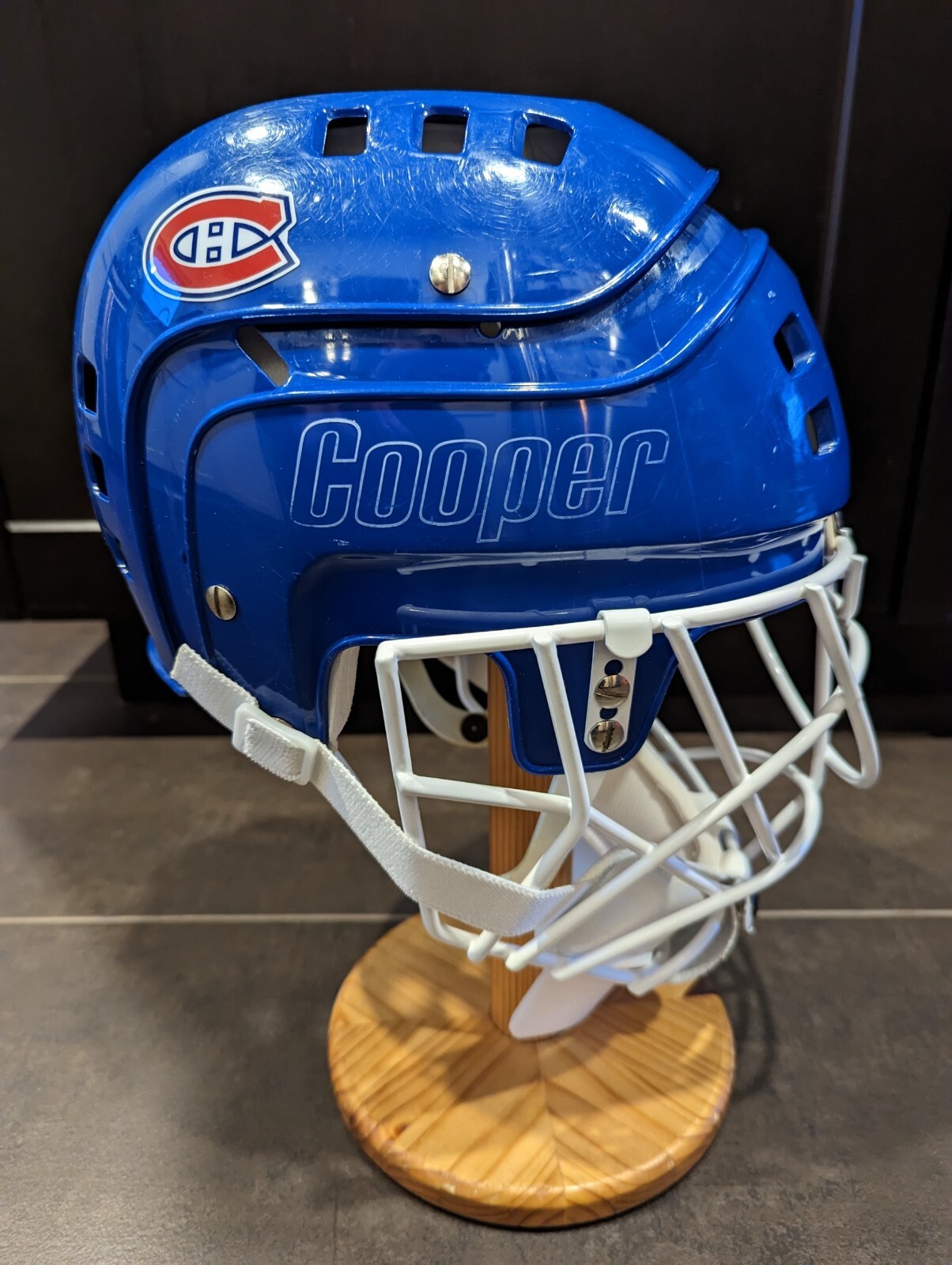 Cooper SK600 HM30 Dangler Goalie Helmet Mask Montreal Canadiens Hayward