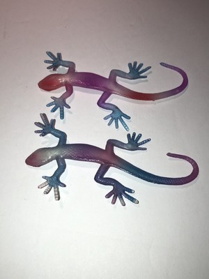 Plastic Lizard Set Of Two 4 Inch