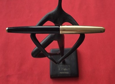 Vintage Parker 65 Custom Füllfederhalter 14 K Gold Gravur Farbwerke Hoechst AG
