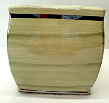 Designer Accesories Nicole Miller New York Green Porcelain Tissue Box Cover