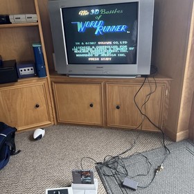 3D WorldRunner w/ Original Manual (Nintendo | NES) (5-Screw Variant) - Tested