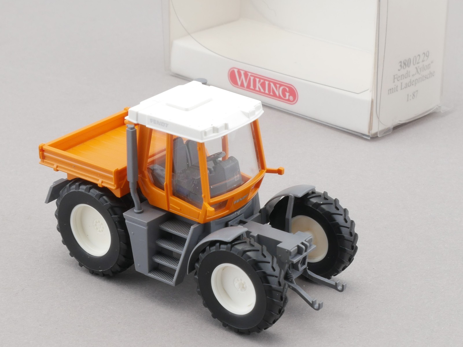 Wiking 3800229 Fendt Xylon Tractor Mint! OVP ST 1705-23-