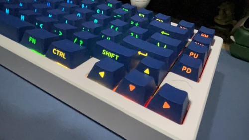 Prussian Blue Side Printed Keycaps Shine Through PBT Doubleshot Keycap Set - Picture 10 of 11