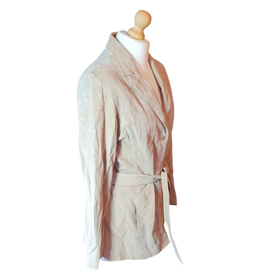 Outer Edge Ladies 100% Real Suede Leather Jacket Size S Beige Suede Belted Coat - Image 3 of 4