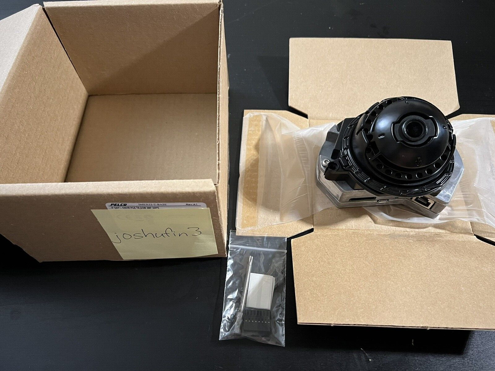 Security Camera 3MP IP PoE Pelco IME 3122 without Housing-image