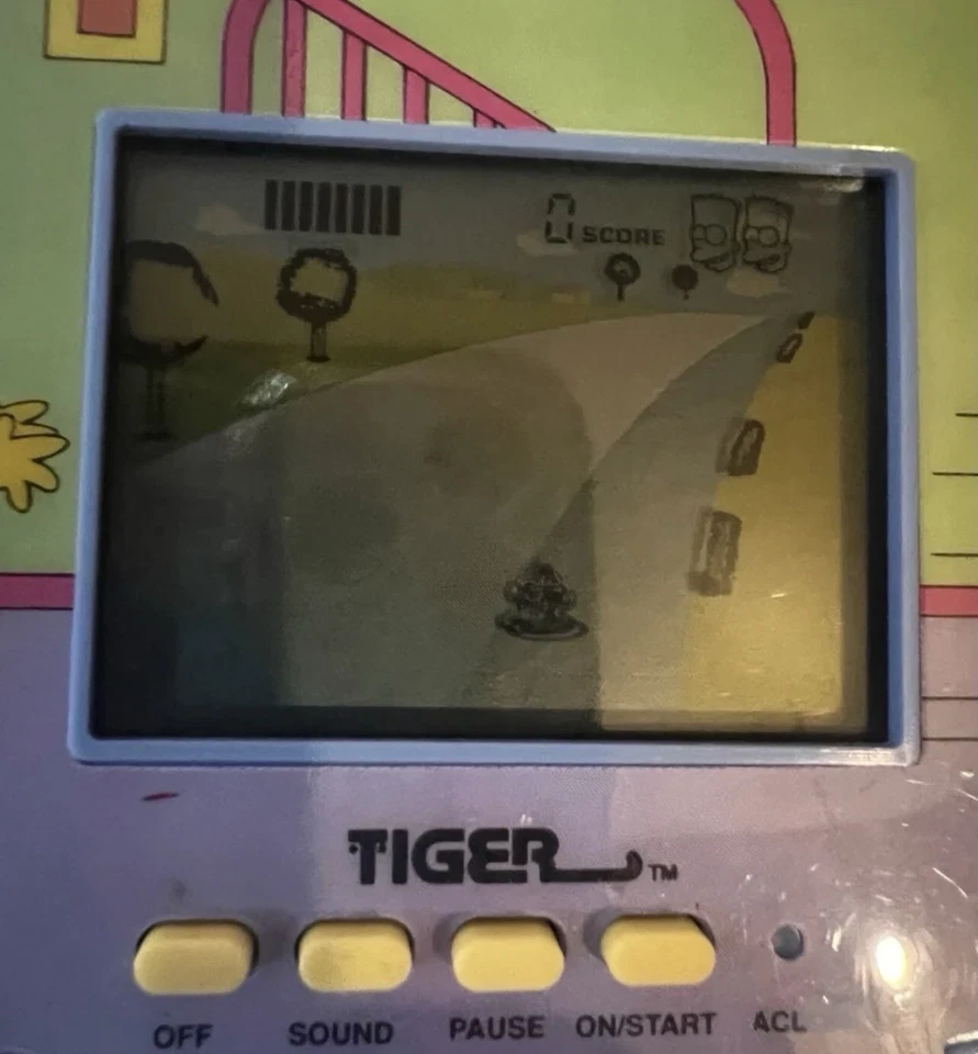 Juego LCD De Colección Los Simpson 1990 Tiger Electronics Foto 3 de 4