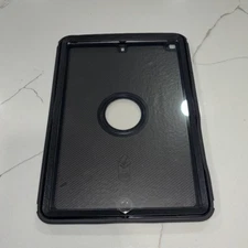 OTTERBOX Defender Pro Series Case for Apple iPad (8th & 7th Gen) Black Free Ship