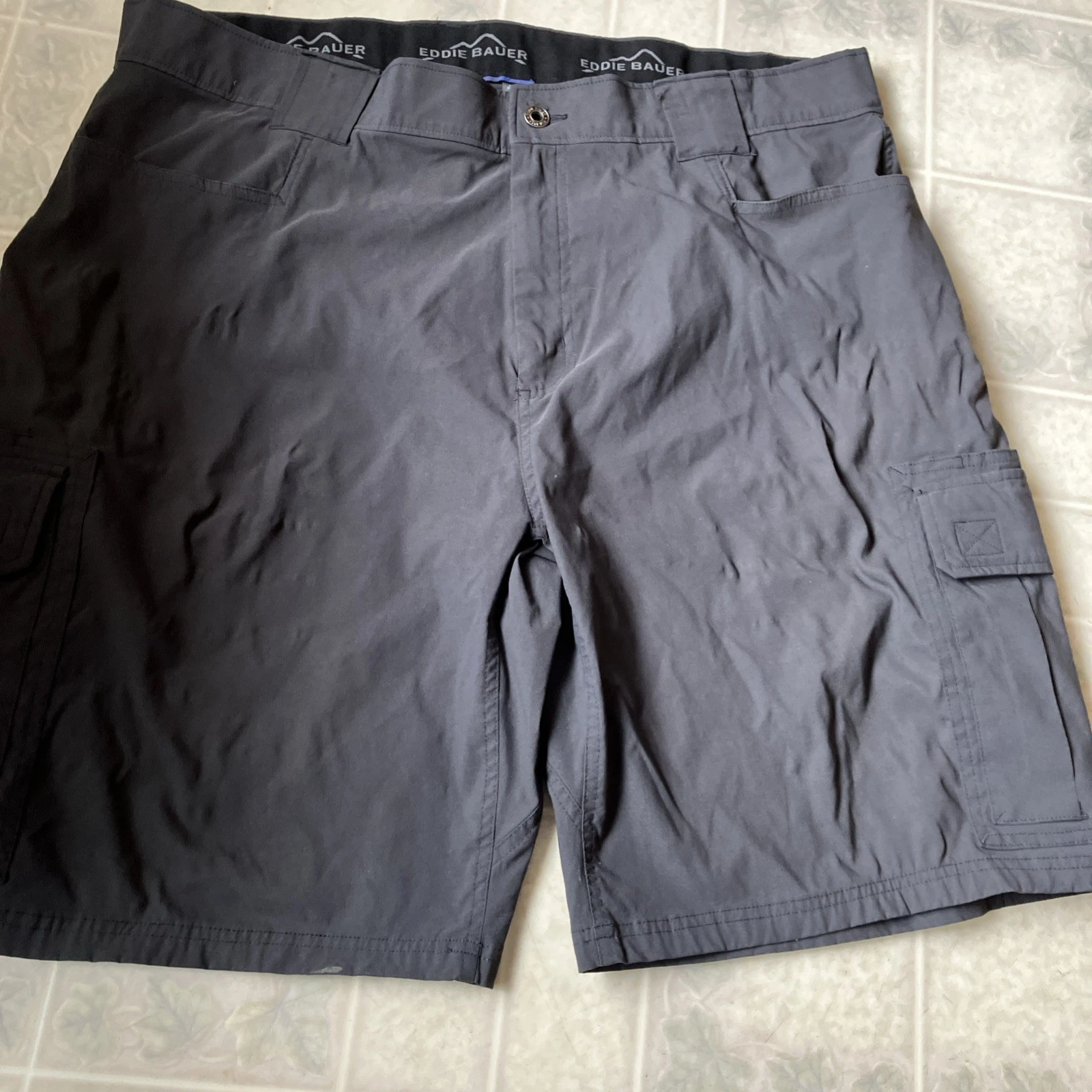 Eddie Bauer Men's Nylon Cargo Shorts 40 Steel Gray Inner Elastic Hiking Outdoor