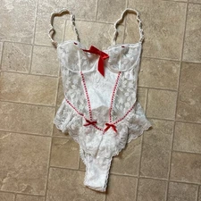 Vintage Frederick's of Hollywood Women’s White Lace Bodysuit Size M NWOT