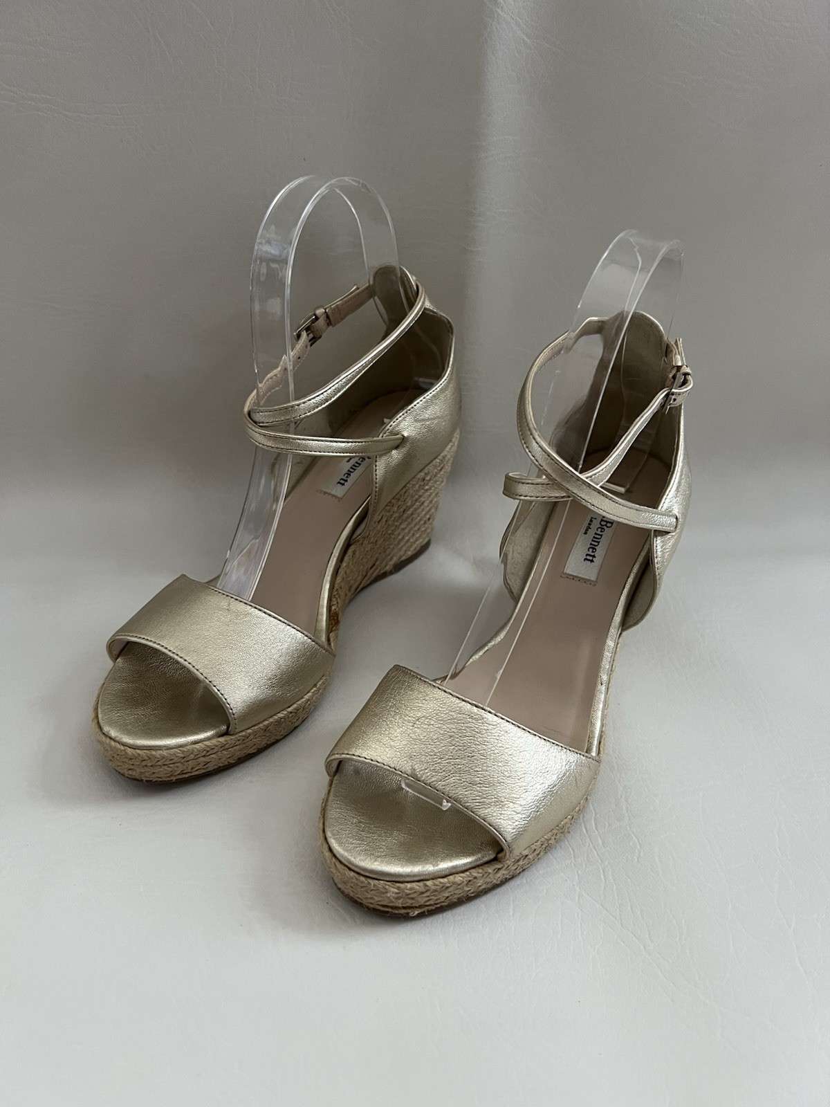 LK Bennett Maggie Gold Wedge Peep Toe Sandals Size 37 EU Espadrille Metallic