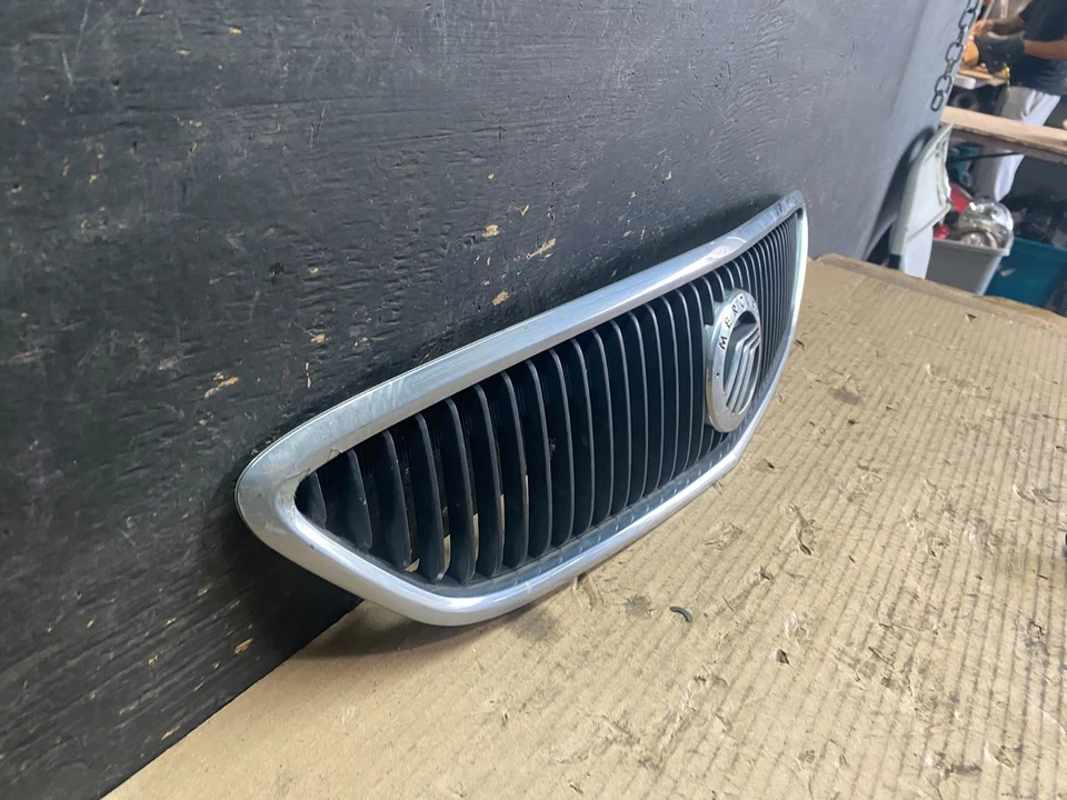 Parrilla superior delantera Mercury Sable 2000 a 2003 s5658 DG Foto 3 de 4