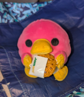 2024 Zuru Snackles WHITNEY the Pink Platypus Plush w/Subway Cookie 6  Series 2