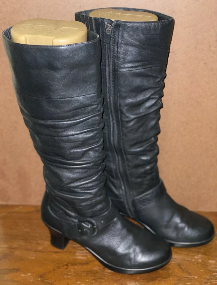Botas altas femininas de couro preto Dansko Brielle tamanho UE 40/EUA 9,5 3404020200 - Imagem 3 de 4