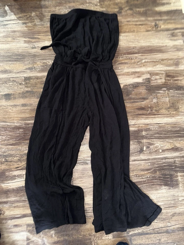 Lote de macacão feminino tamanho médio - Imagem 3 de 4