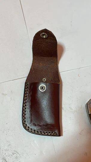 Navaja de Bolsillo Damasco 4" con Mango Grabado Cuchillo Plegable de Caza Personalizado Foto 3 de 4