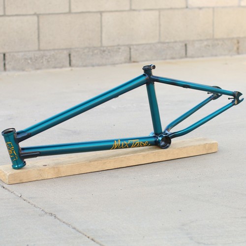 FIT BIKE CO BMX MIXTAPE v2 BICYCLE 