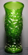 Vintage Hoosier Glass Emerald Green Crinkle Texture Vase Made in USA 9.5 In
