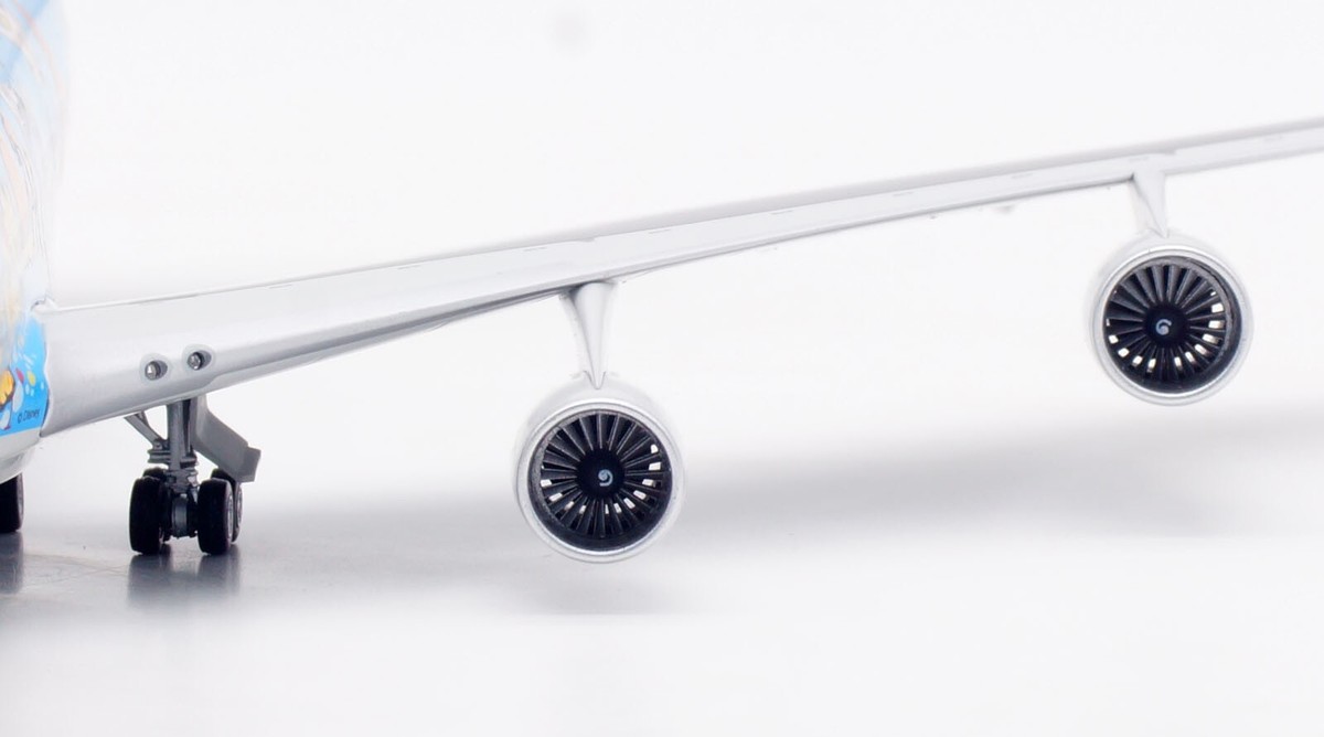 SQ Wings 1:200 日本航空 B747-400D JA8083 SQ Wings 1:200 JAL Boeing B747-400D Diecast Aircraft Jet