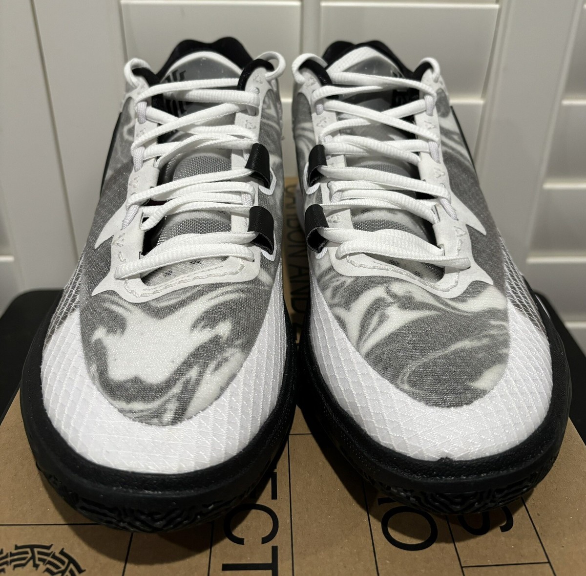 【kenken】カイリー8 Black White NIKE Kyrie8 NIKE_KYRIE_8_INFINITY_BLACK_WH