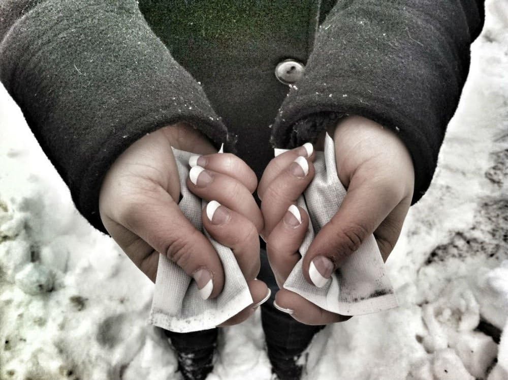 10 Disposable Hand Warmers - Compact Heat Packs for Outdoor Adventures