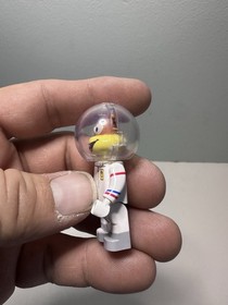 Lego SpongeBob SquarePants Minifigure - SANDY CHEEKS Astronaut - 3831 bob012