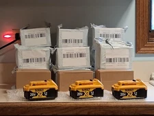 DeWalt 20v 6amp battery NEW  ( assembled in U.S.A.) $41.99 as shown /ships FedEx