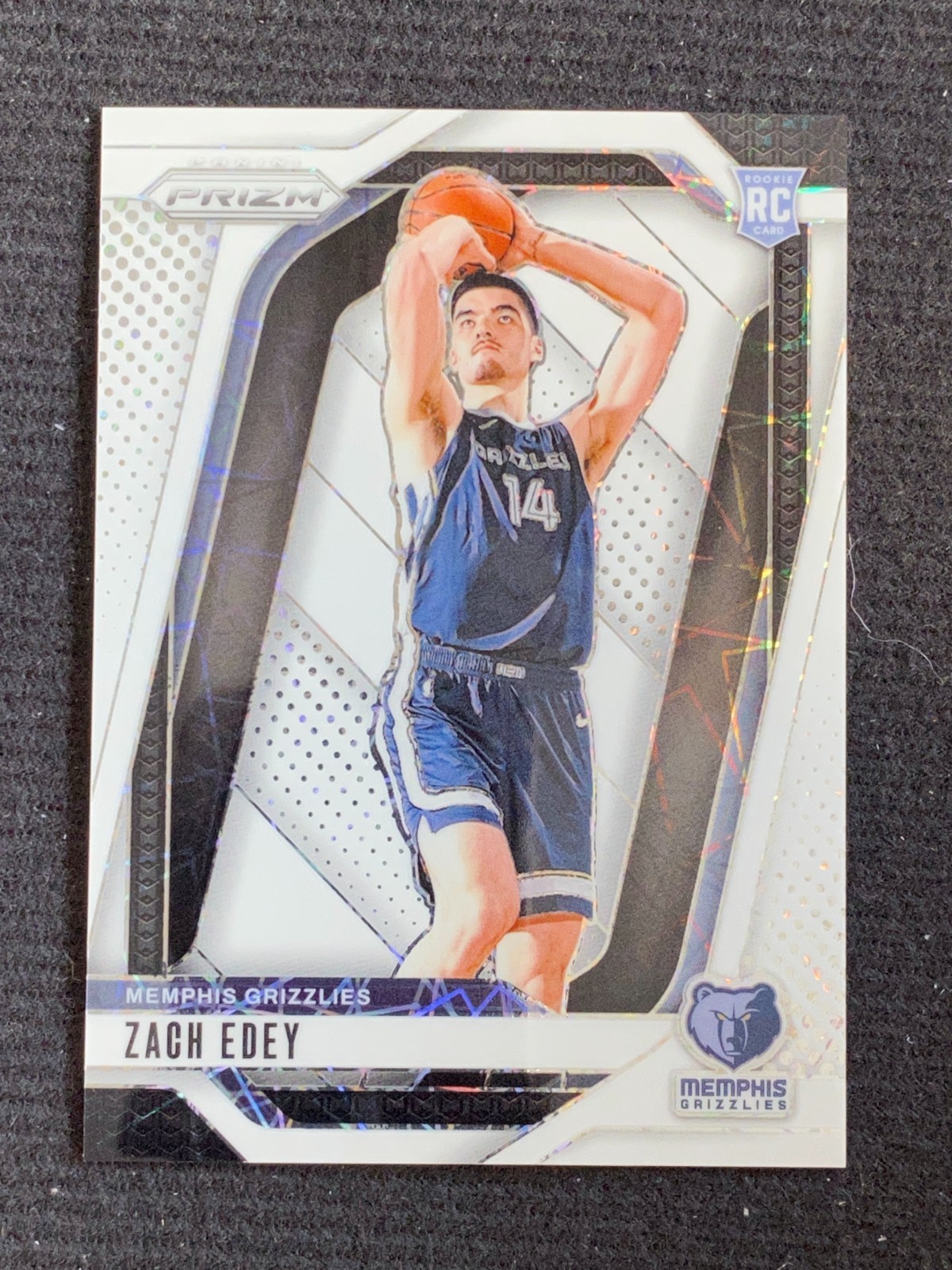 Zach Edey 2024-25 Panini Prizm RC White Lazer Prizm 270/275 #249