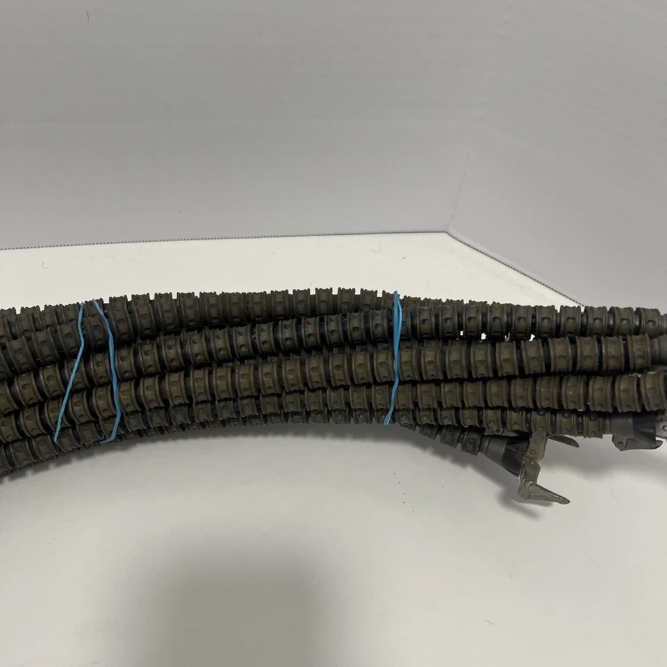 Figura de acción Mcfarlane Toys The Matrix Deluxe Sentinel LEER incompleta Foto 4 de 4