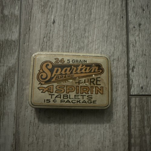 Compresse Aspirina Pura Marca Spartana Vintage Latta Cerniera 15 Centesimi 5 Grani-Vuote - Foto 1 di 4