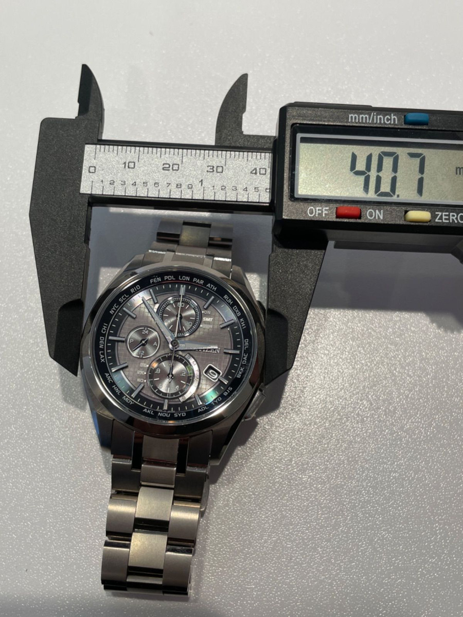 Citizen Attesa H804-T018696 Eco-Drive Day Date Radio Citizen Attesa H804-T018696 Eco-Drive Day Date Radio