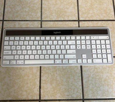 Logitech K750 (920-003472) Wireless Keyboard - Good Condition