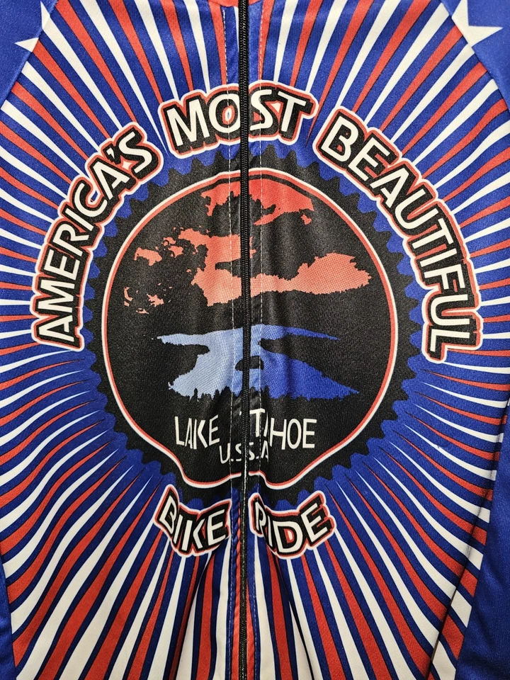 Camiseta deportiva Americas Most Beautiful Lake Tahoe para paseo en bicicleta mediana con logotipo gráfico para hombre Foto 2 de 4
