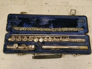 W T Armstrong Flute | eBay