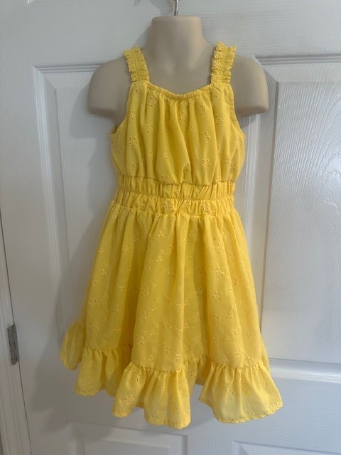 Habitual Size 4-5 Girls Yellow Dress With Embroidered Flowers