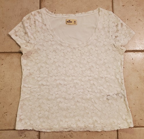 ๐ฆข Vintage Y2K Hollister Eyelet Lace Floral Blouse โ Bella Swan โ Size Medium - Picture 3 of 16