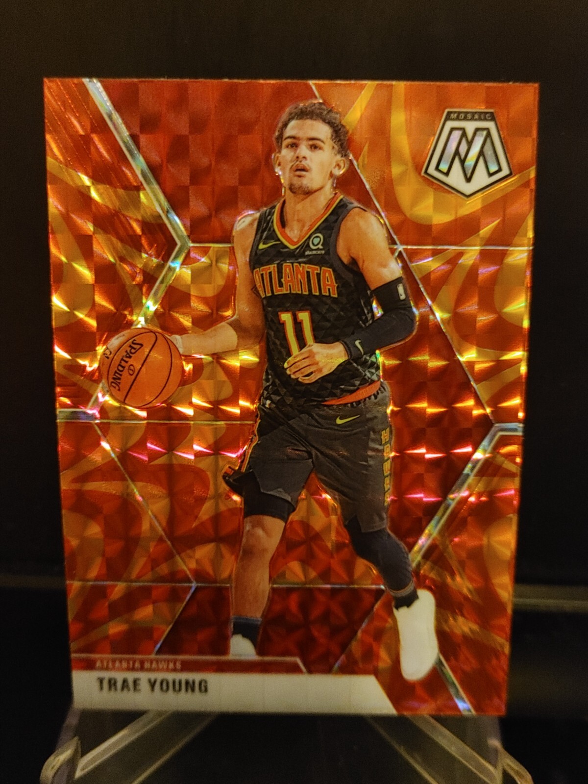 Trae Young 2019-20 Panini Mosaic Reactive Orange Prizm #182 - Atlanta Hawks