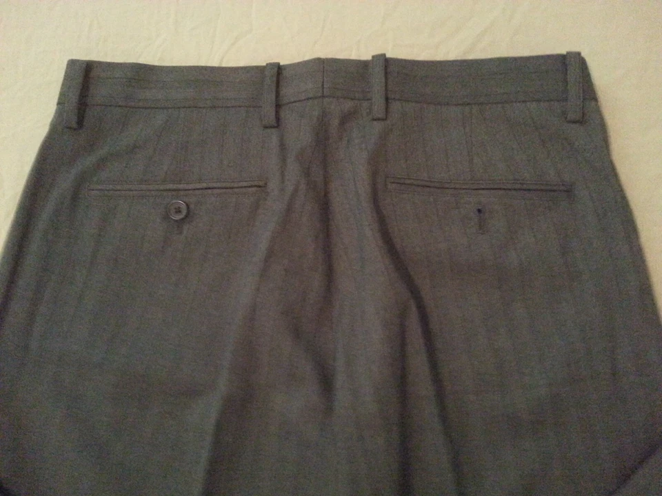 Pantalones de vestir de lana Kenneth Cole para hombre 32x30 gris holgado caqui 33x30 Foto 3 de 4