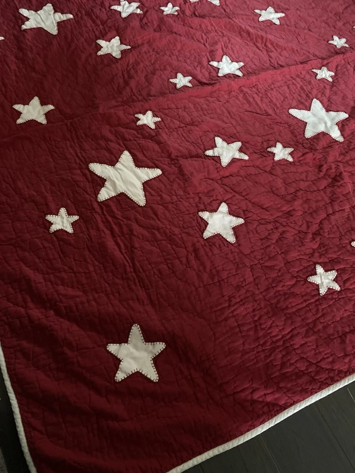 Pottery Barn Shining Star Quilt Red Maroon Kids 82”X 70” - Image 4 of 4