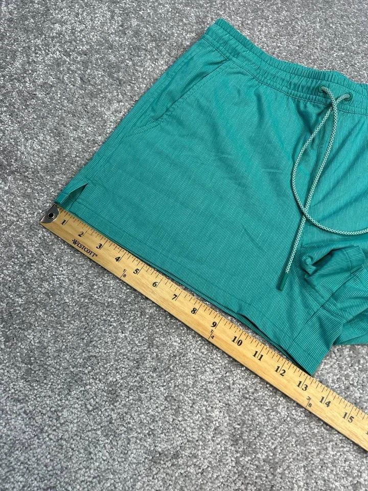 Pantalones cortos de tabla Athleta Marin para mujer pequeños verdes forrados a rayas elásticos tiro alto Foto 4 de 4