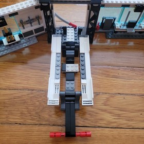 LEGO SPEED CHAMPIONS Porsche 919 Hybrid and 917K Pit Lane 75876  Incomplete READ