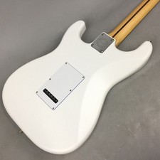 Fender Made in Japan Limited Hybrid II Stratocaster HSS Blanc 2025