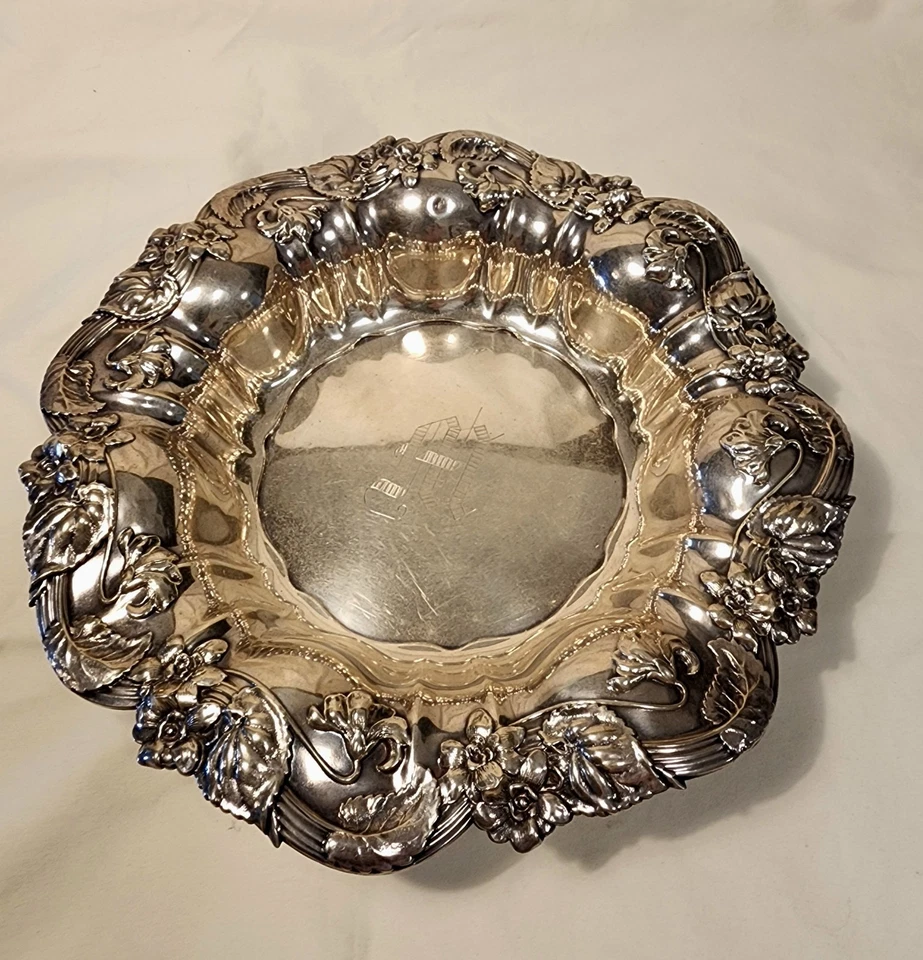 Whiting Sterling Silver Violet Repousse Bowl 6 oz No 7000 Monogram M - Image 2 of 4