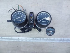 1975 Honda CB360 Twin H20930) speedo tach gauge cluster instrument panel